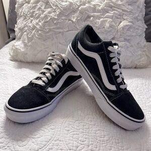 Vans Old Skool Skate Shoes Sneaker - US Women's Size 6.5 & Men's 5.0